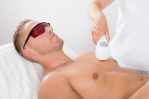 Epilation laser du torse à l'Eveil d'Essences